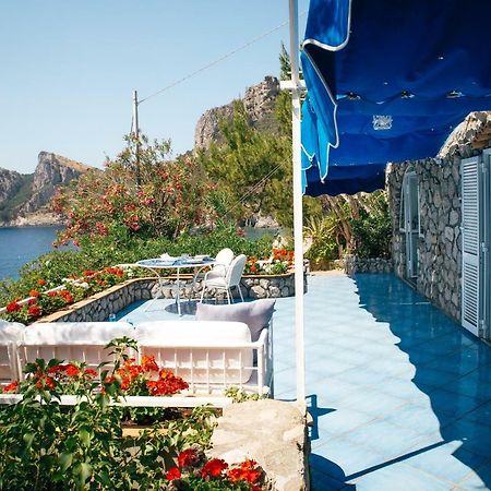 Blue Eyes Villa เนราโน ภายนอก รูปภาพ